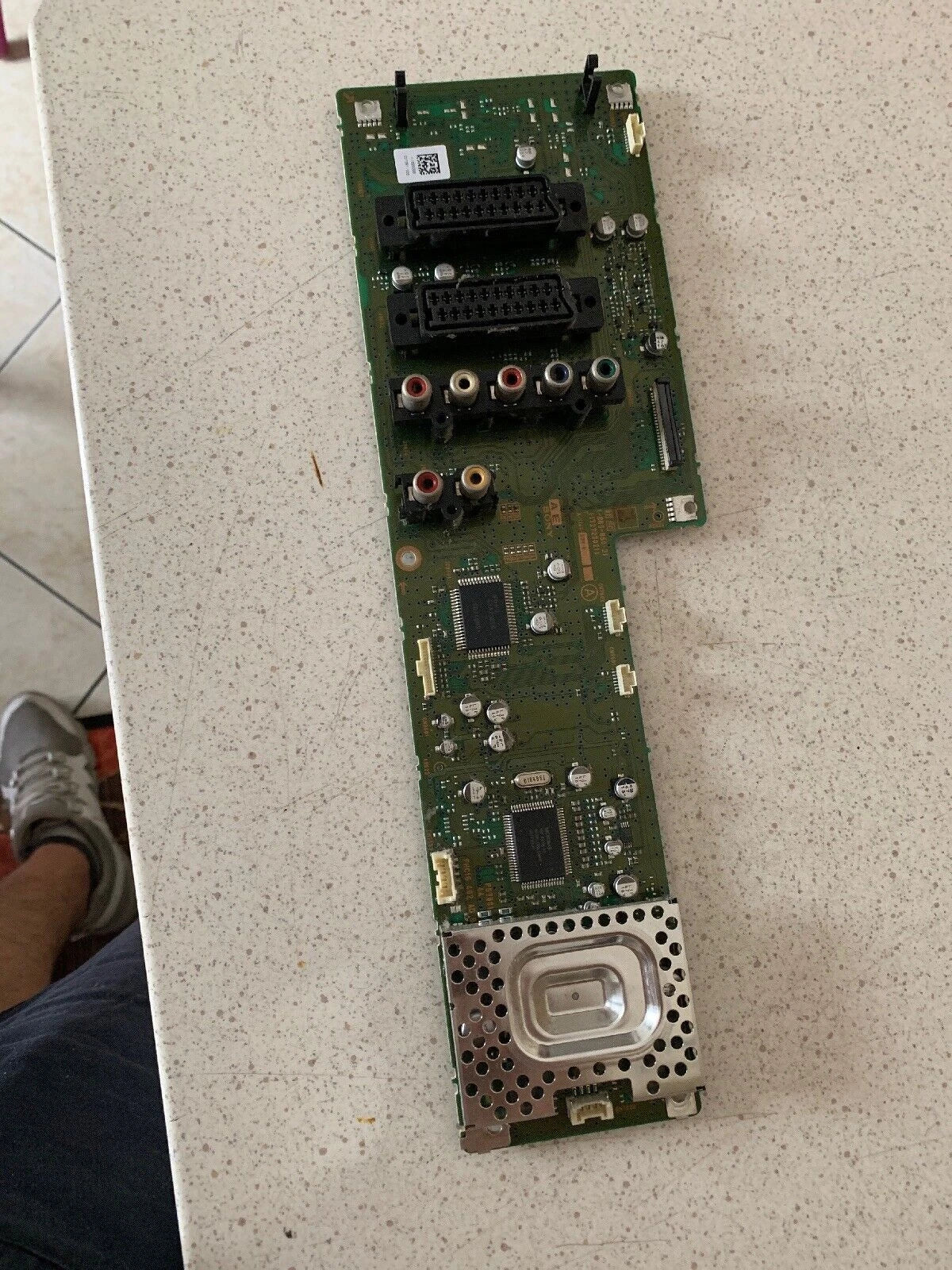 1-869-850-21 MAIN BOARD SONY KDL-32S2000