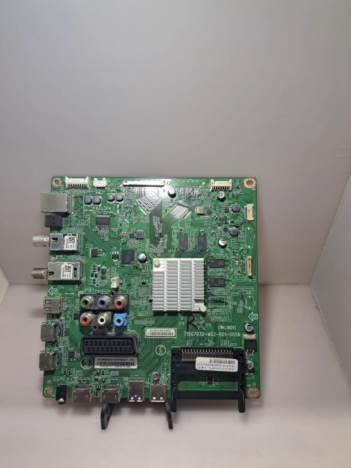 715G7030-M02-B01-005N Scheda Main Philips 32PFS6402-12