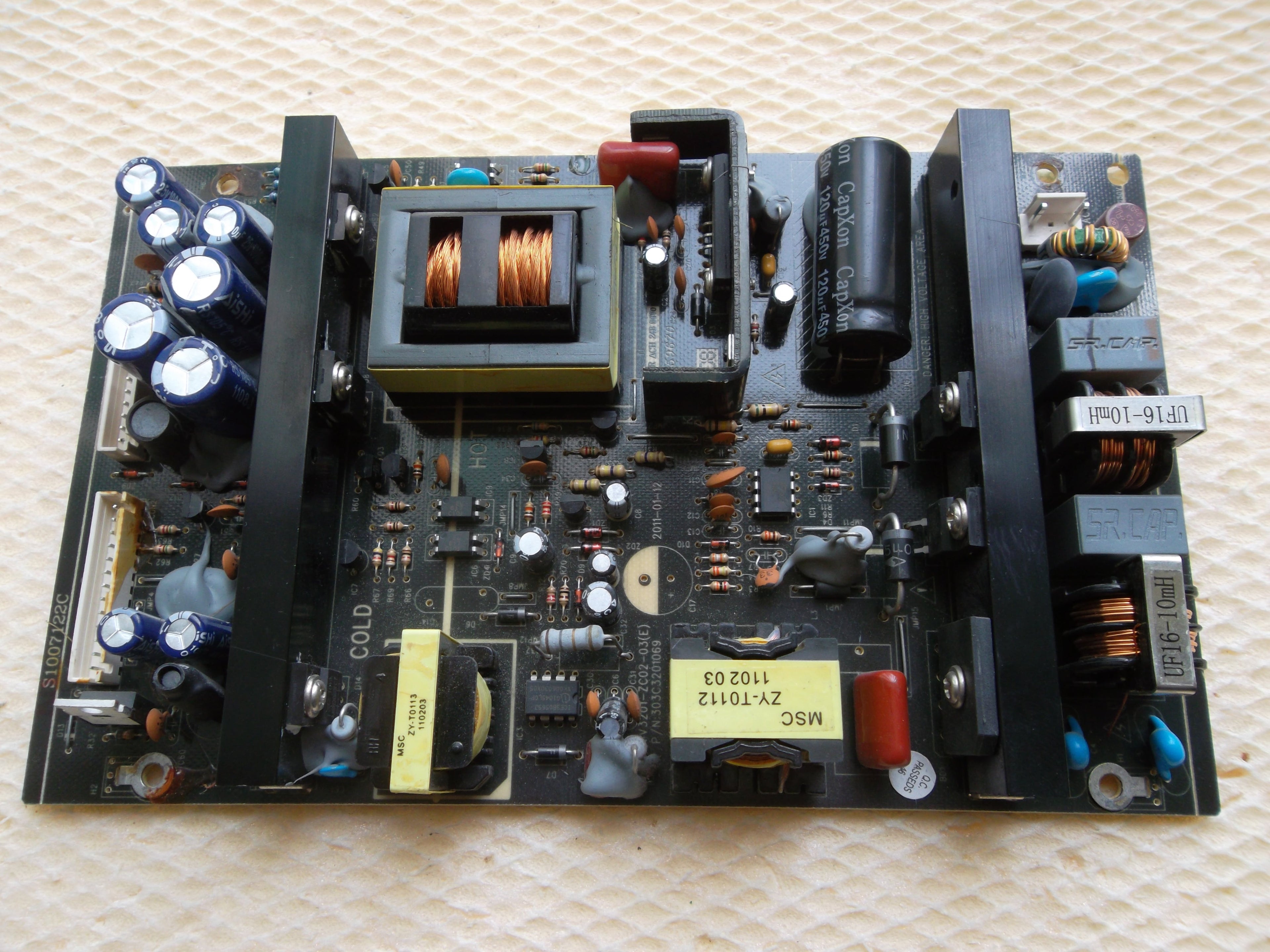 Scheda Power S1007122C per alimentatore televisore riparazione componente testato